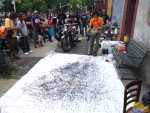 the performance art in full effect, bike tune-up, synthesizers and paint splatter? classic. 